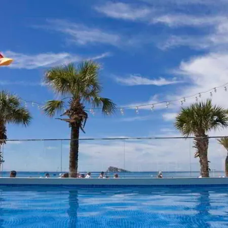 Brisa ホテル ベニドルム